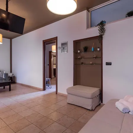 Vendégház Terre Saracene - Elegance Near The Station