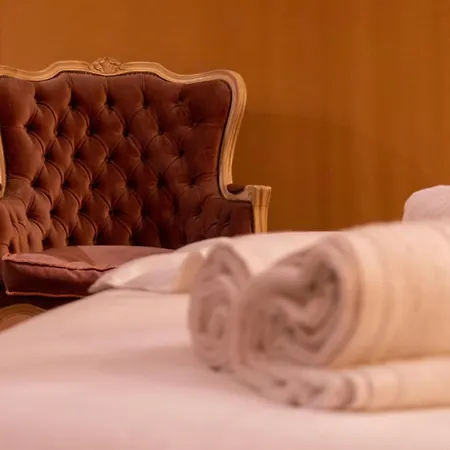 Terre Saracene - Elegance Near The Station 3*