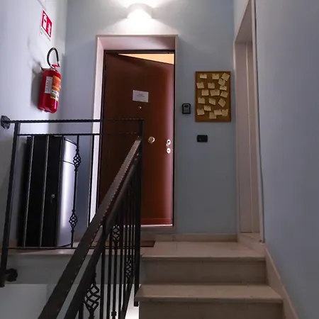 Vendégház Terre Saracene - Elegance Near The Station