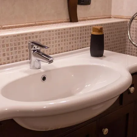 Terre Saracene - Elegance Near The Station Πανσιόν 3*