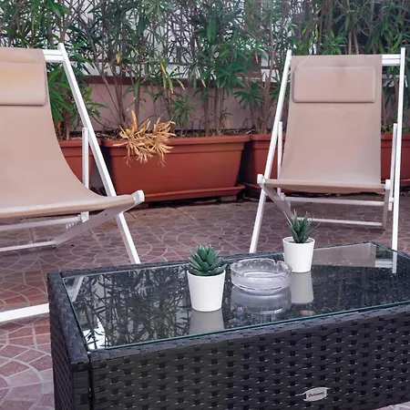 Vendégház Terre Saracene - Elegance Near The Station