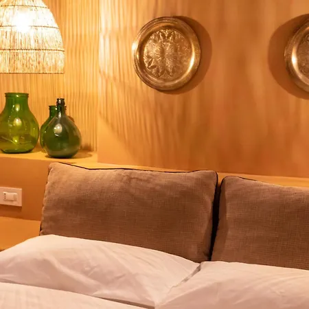 Terre Saracene - Elegance Near The Station 3*