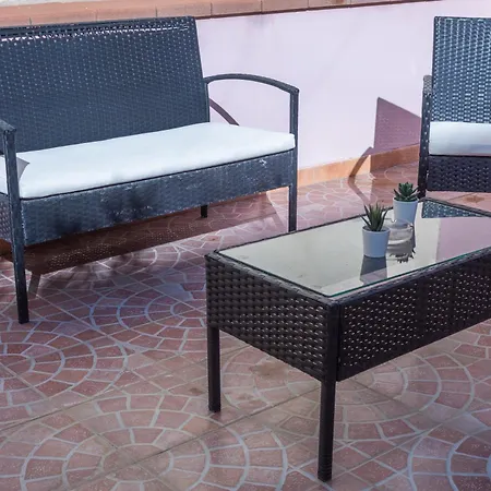 Terre Saracene - Elegance Near The Station بيت ضيافة 3*