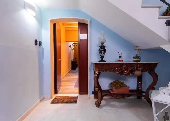 Terre Saracene - Elegance Near The Station